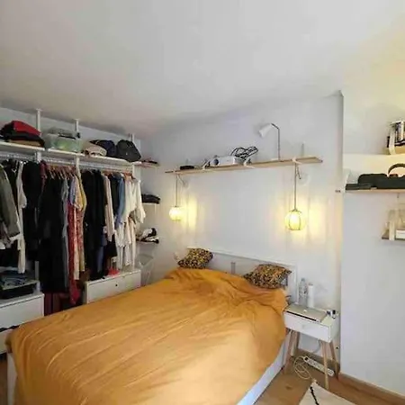 Joli Cosy Apartment Paris